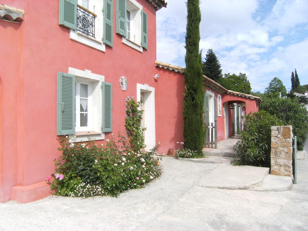 Lou Pero Mousco Otel Saint-Paul-en-Forêt Dış mekan fotoğraf