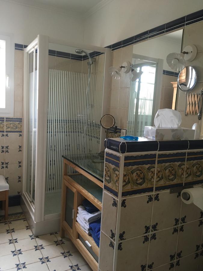 Lou Pero Mousco Otel Saint-Paul-en-Forêt Dış mekan fotoğraf